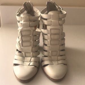 Dolce Vita caged leather high heels SZ 7